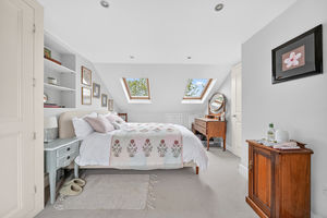 Photo 32- click for photo gallery